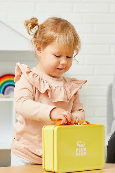 Plus Plus valisette 70 pcs BIG BASIC avec enfant