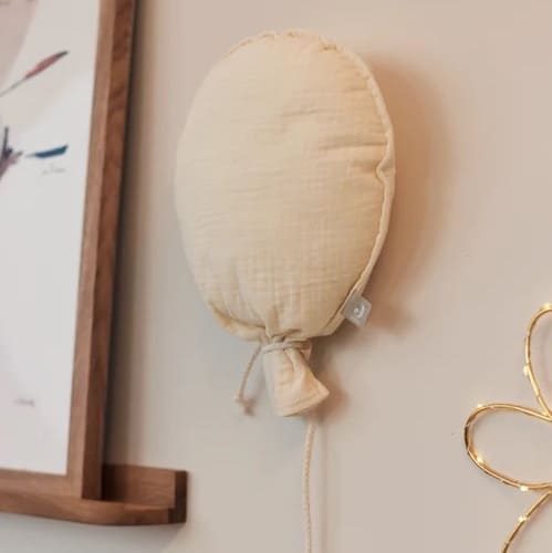 Ballon décoratif en tissu à suspendre, couleur ivoire, marque Jollein.
