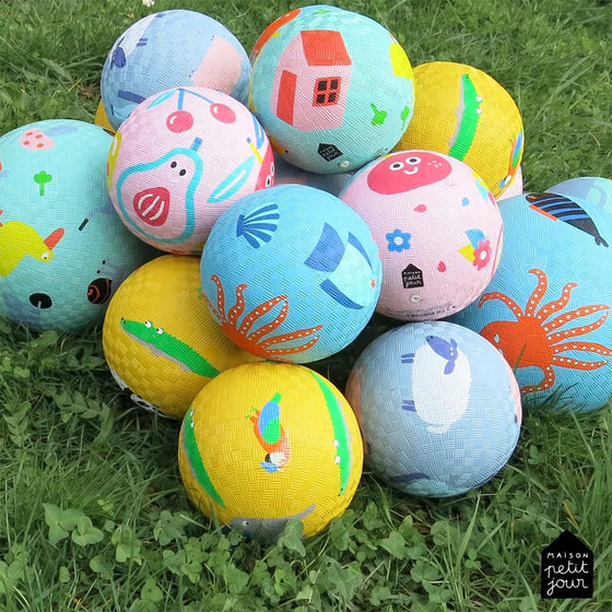 Ballon enfant motif poissons 13 ou 18 cm – Petit Jour Paris, jeu extérieur et intérieur pour enfants.