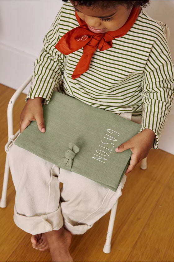 protège carnet de santé personnalisable amande Petit Picotin – housse carnet bébé coton