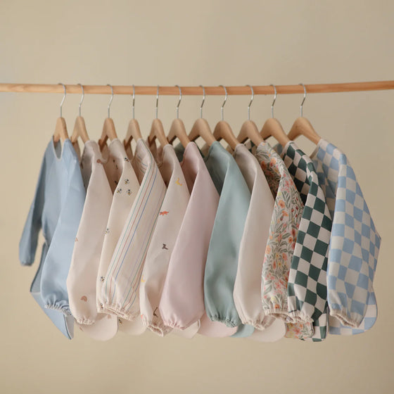 Bavoir à manches longues imperméable Dino Mushie – Repas bébé sans salissures