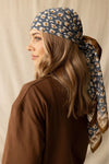 Foulard en coton Apaches Collections motif léopard kaki et bleu – accessoire mode femme et enfant