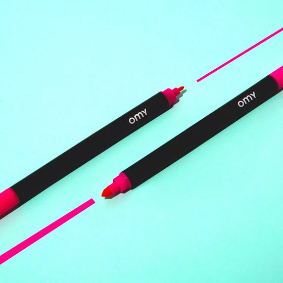 Coffret OMY 100 feutres double pointe – Boîte de 100 couleurs pour enfants et adultes