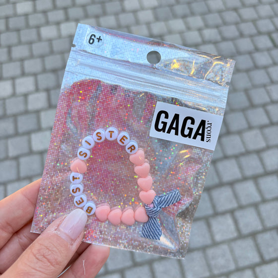 Bracelet enfant Best Sister avec perles cœur rose candy et nœud en jean – GAGA