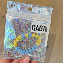  Bracelet enfant Fils à Maman avec cœurs bleu pastel et perles jaunes – GAGA