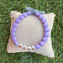  Bracelet MAMA pour maman – perles blanches lettres dorées et cœurs lavande