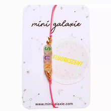  Bracelet enfant lettres SUN perles fluo et cœur doré – Mini Galaxie