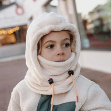  Cagoule enfant Hello Hossy Warmy Cream en polaire douce avec cordons ajustables