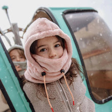  Cagoule enfant Hello Hossy Warmy Pink en polaire douce avec cordons ajustables