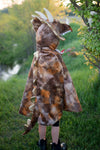 Cape déguisement tricératops enfant 4-8 ans avec griffes Great Pretenders costume dinosaure