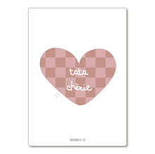  Carte postale cœur rose à damier avec texte "Tata chérie" de la marque Papier Poetic