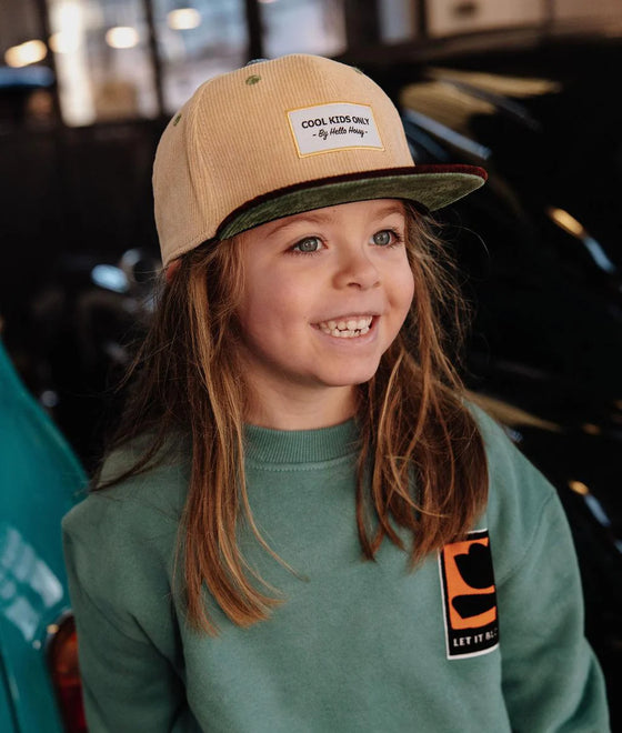 Casquette en velours Sweet Almond Hello Hossy beige et marron pour enfant et adulte