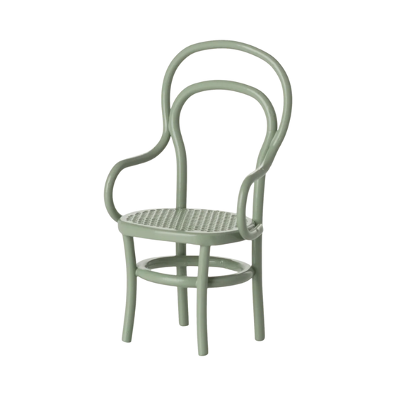 Chaise vintage en métal menthe Maileg – mobilier miniature pour maison de poupée