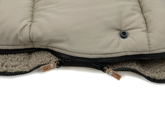 Chancelière déferlante pour poussette, couleur olive green, marque Jollein.