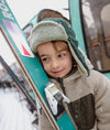 Chapka enfant Hello Hossy Cozy Neo vert doublée polaire avec sangle rouge