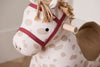 Cheval à bascule en tissu beige à pois Kid’s Concept – modèle Dotty pour enfant