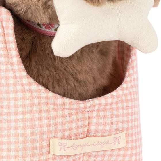 Peluche chiot Maude dans panier vichy rose - Konges Slojd