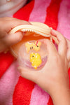 Coffret savon surprise enfant Dino jaune avec trousse à customiser Ludi Soap x Petikids