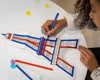 Coloriage gonflable en forme de Tour Eiffel Ara Creative. Activité originale pour enfant JO 2024.