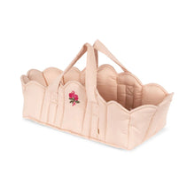  Couffin poupées Cameo Rose Konges Slojd en coton matelassé rose poudré avec poignées