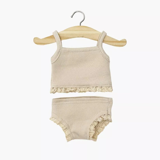 Ensemble lingerie en maille côtelée latte pour poupées Gordis – Minikane