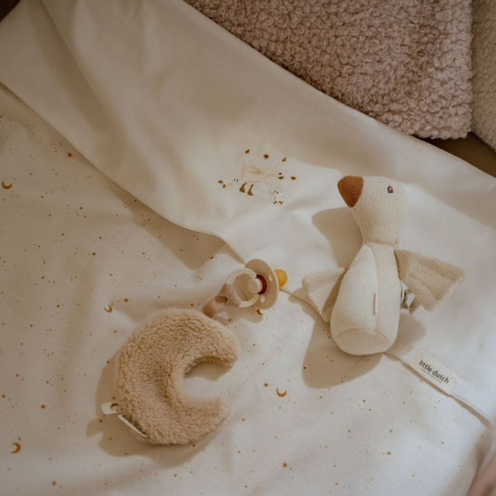 Doudou attache-tétine lune Little Dutch beige en peluche douce