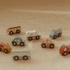 Ensemble de 9 véhicules en bois Little Dutch – bus, taxi, ambulance, camion et voitures