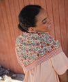 Foulard fleuri Ashley Pêche Bellemme 50 x 50 cm ou 100 x 100 cm