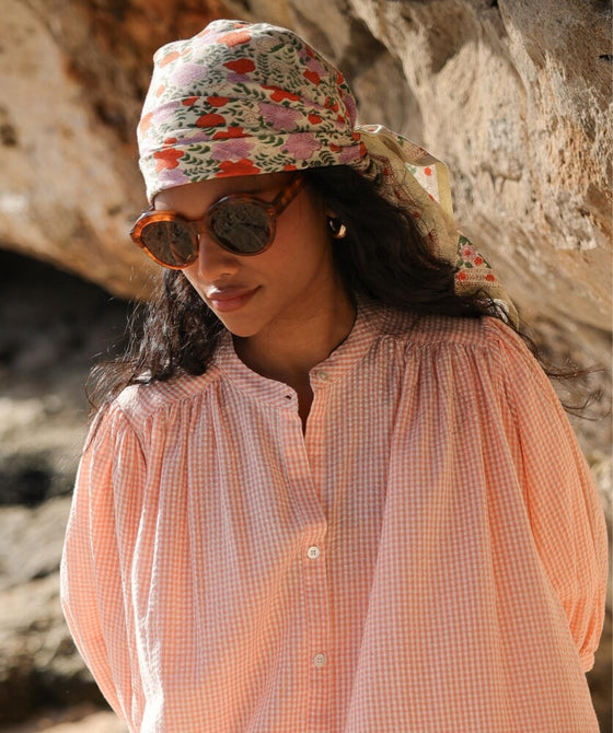 Foulard Ellis Clémentine Bellemme – foulard imprimé fleuri en coton bio, accessoire éthique et élégant pour femme et enfant.