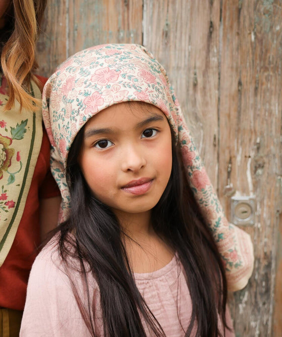 Foulard grand ou petit format Ellis Poudre Bëllemme en coton – accessoire mode femme élégant et doux