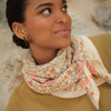 Foulard Rosa Sorbet d’Été Bellemme 50 x 50 cm ou 100 x 100 cm motif fleuri