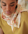 Foulard Rosa Sorbet d’Été Bellemme 50 x 50 cm ou 100 x 100 cm motif fleuri