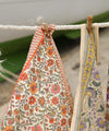 Foulard fleuri Ashley Pêche Bellemme 50 x 50 cm ou 100 x 100 cm