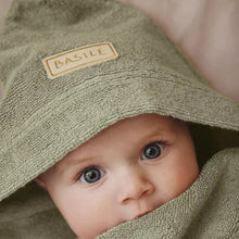  cape de bain personnalisable amande Petit Picotin bébé – serviette éponge avec capuche et prénom