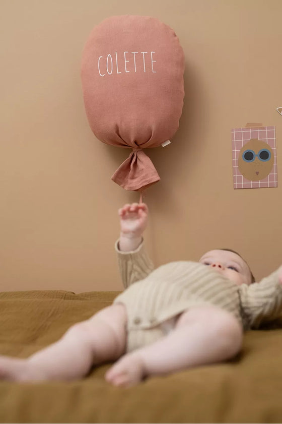 ballon décoratif personnalisable boios de rose Petit Picotin – déco murale chambre bébé avec prénom