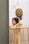 Ballon décoratif bronze Petit Picotin personnalisable avec prénom. Une touche poétique pour la chambre de bébé. Cadeau unique chez Ma Biche.