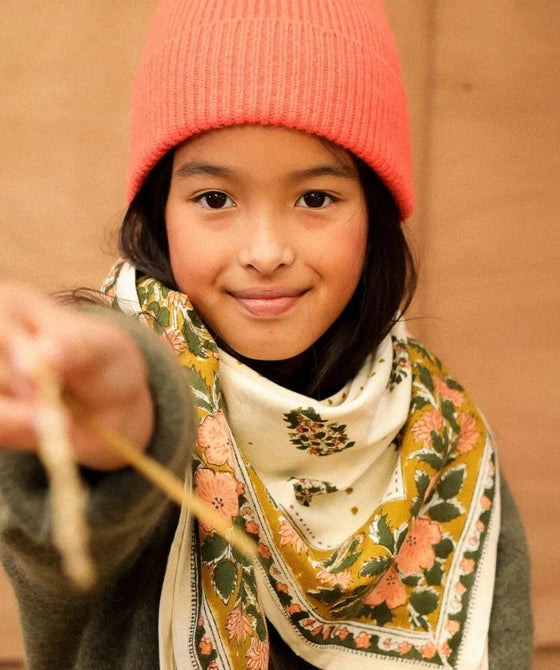 Petit et grand foulard fleuri Balkan écru Bellemme – foulard bohème enfant adulte