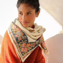  Grand foulard Balkan Vanille Bellemme - foulard élégant fleuri pour enfants et famille, accessoire mode concept store