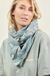 Foulard coton vert imprimé animaux et carreaux style bandana