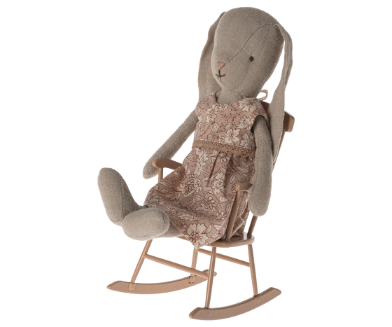 Grand rocking chair rose poudré pour souris et lapin Maileg.