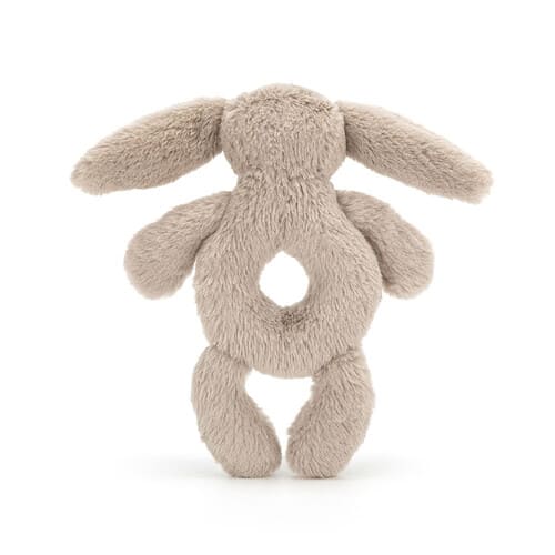 Hochet lapin bashful beige Jellycat. Cadeau de naissance. Jouet d'éveil pour bébé.