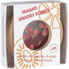 Hochet sensoriel en bois Petit Boum Donut Fraises avec perles roses et fruits