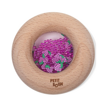  Hochet sensoriel en bois Petit Boum Donut Raisins avec perles violettes et grappes de raisin