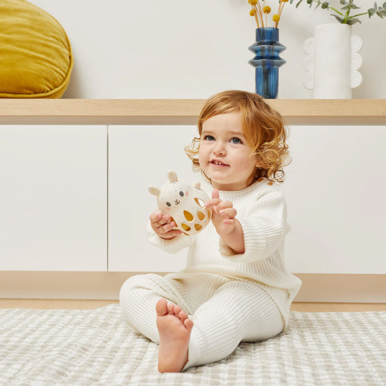Hochet lapin en silicone Tiger Tribe – jouet d’éveil bébé