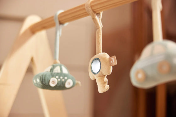 Jouets pour arche d’éveil en bois Jollein – thème On the Go avec voitures et miroir sensoriel pour bébé 