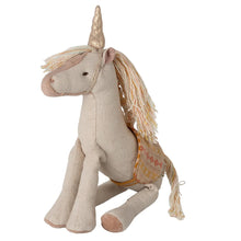  Licorne Maileg Small en tissu beige avec corne dorée et selle brodée