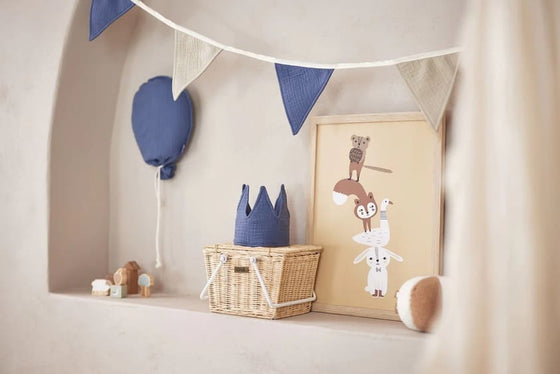 Guirlande fanions en tissu Jollein pour décorer chambre enfant ou bébé.