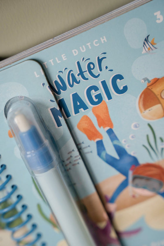 Livre magique à l'eau, Jim & Friends, Little Dutch.