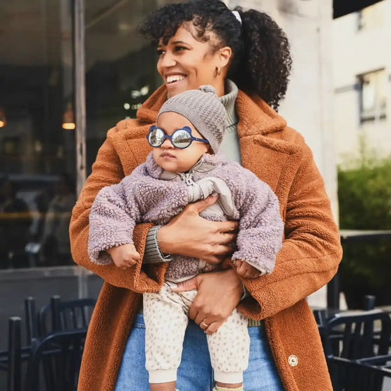 Lunettes de soleil Ourson incassables KI ET LA made in France pour bébé.