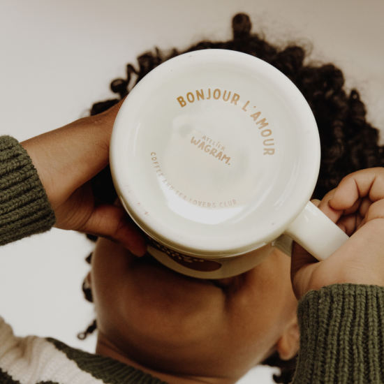 mug en céramique super parrain beige avec cœur caramel – cadeau parrain original